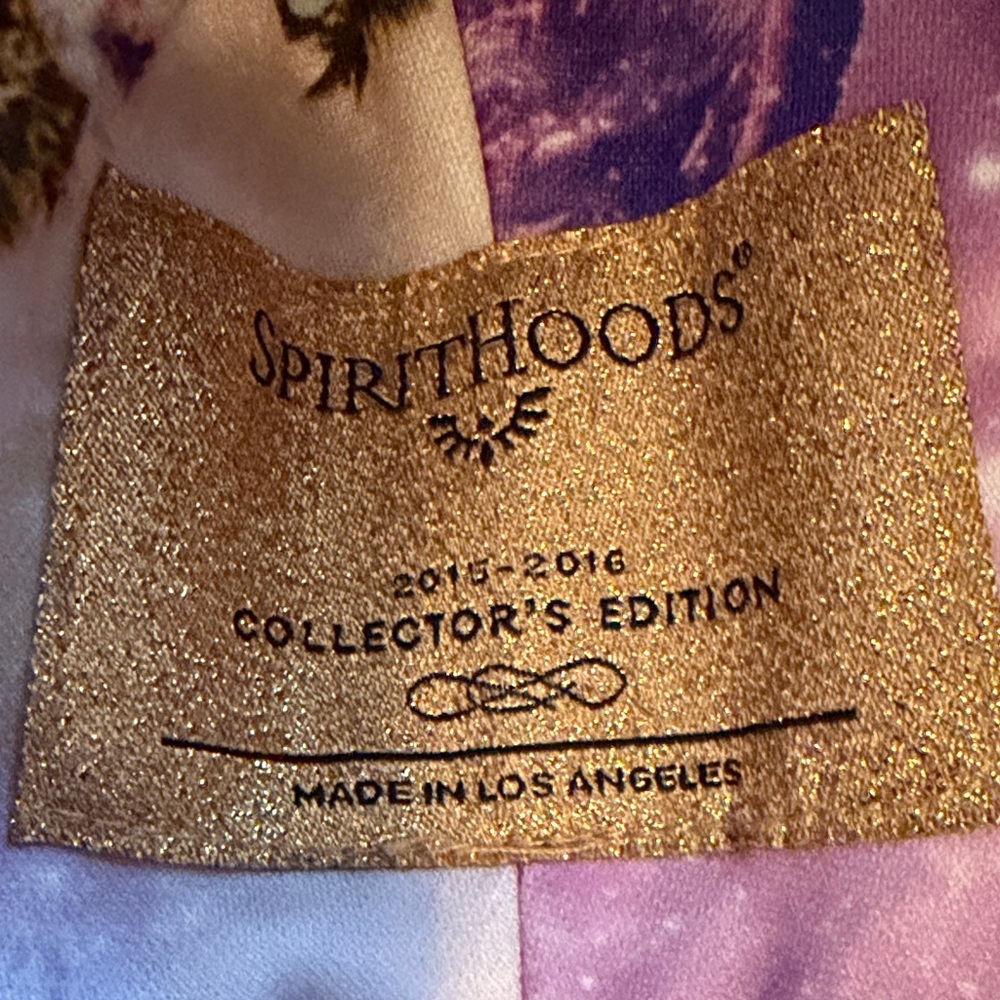 SpiritHoods White Faux Fur Hood with Kitty Ears Collectors Edition - Picture 12 of 16
